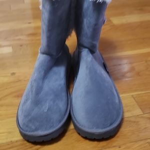 Muk Luks winter boots for women